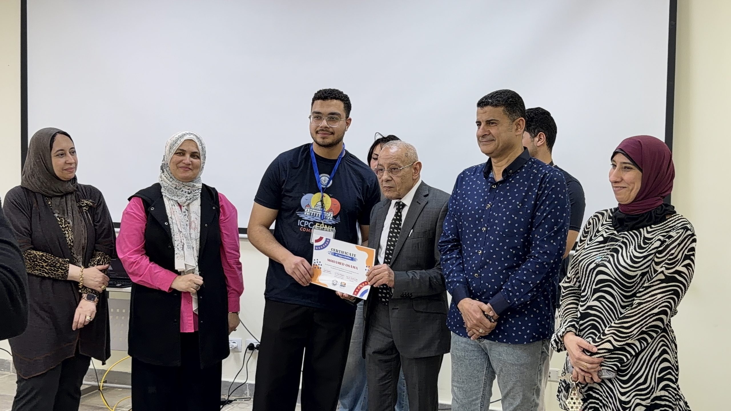 تجهيزات ومعامل حديثة داخل الجامعة