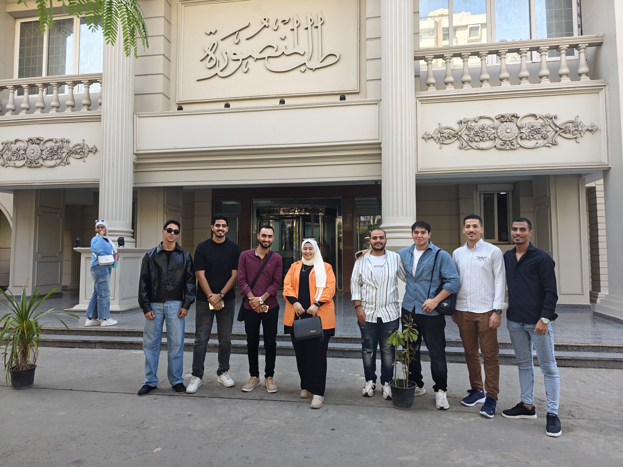 مشاركة طلاب كلية الطب في مؤتمر المنصورة مانشستر السنوي السادس